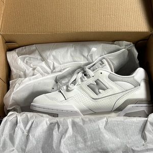 New Balance 550 - women size 7